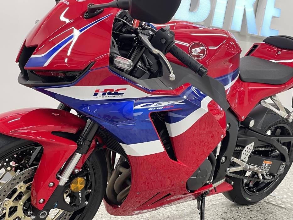 HONDA CBR 2024