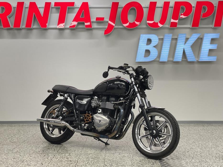 TRIUMPH Bonneville 2011