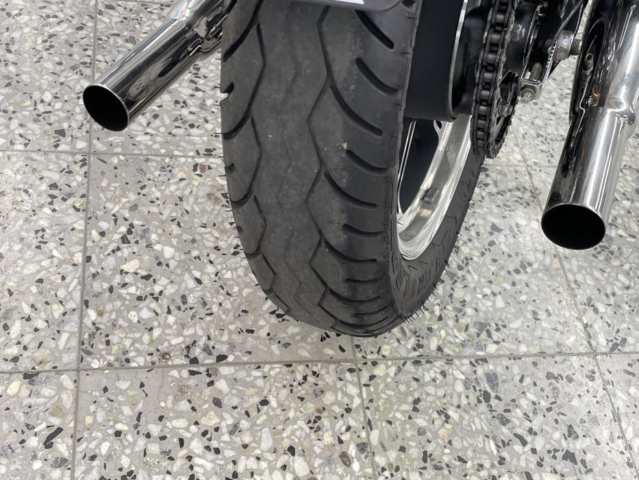 TRIUMPH Bonneville 2011