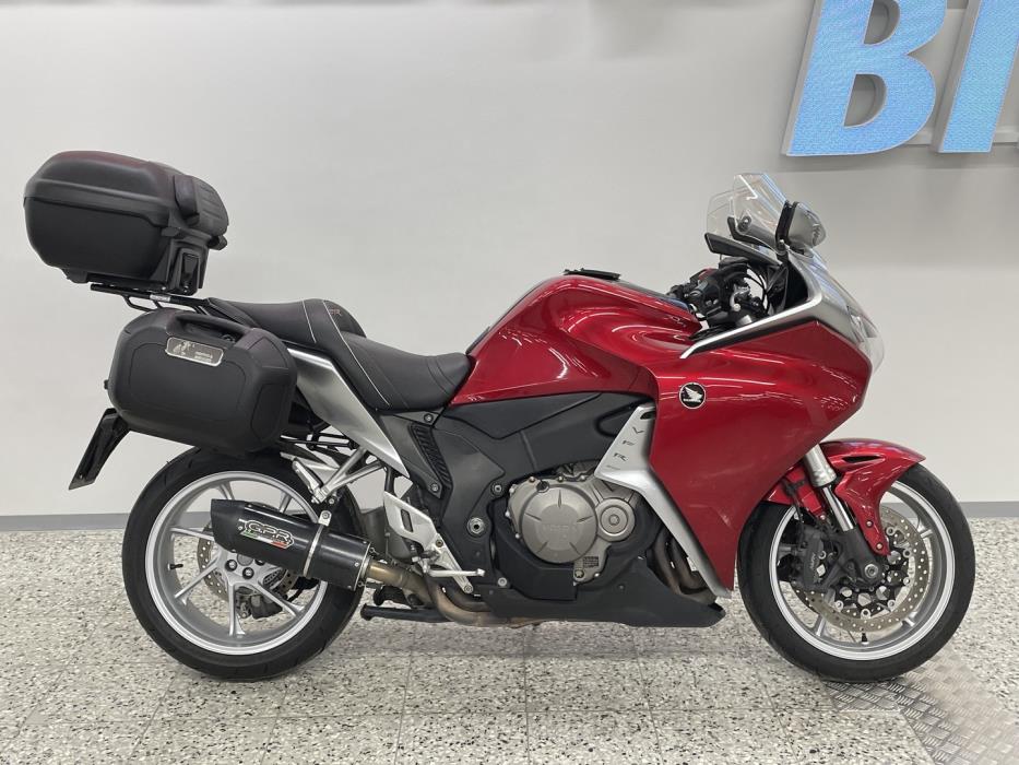 HONDA VFR 2010
