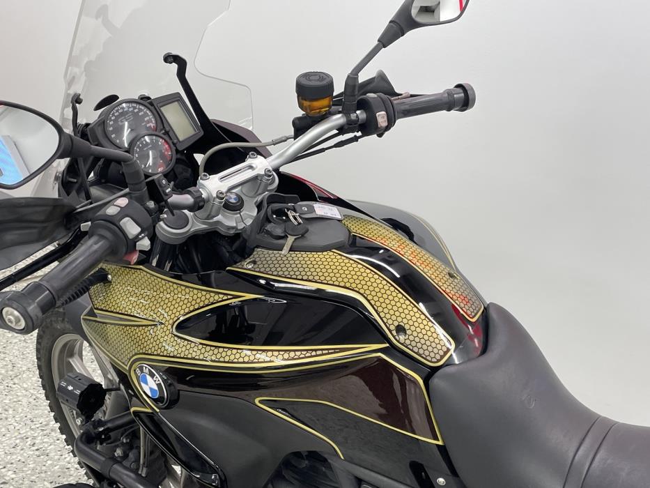 BMW F 2013