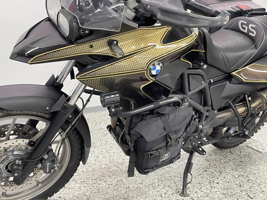 BMW F 2013