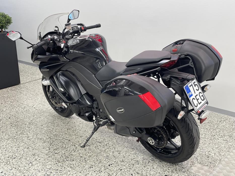 KAWASAKI Z 2013
