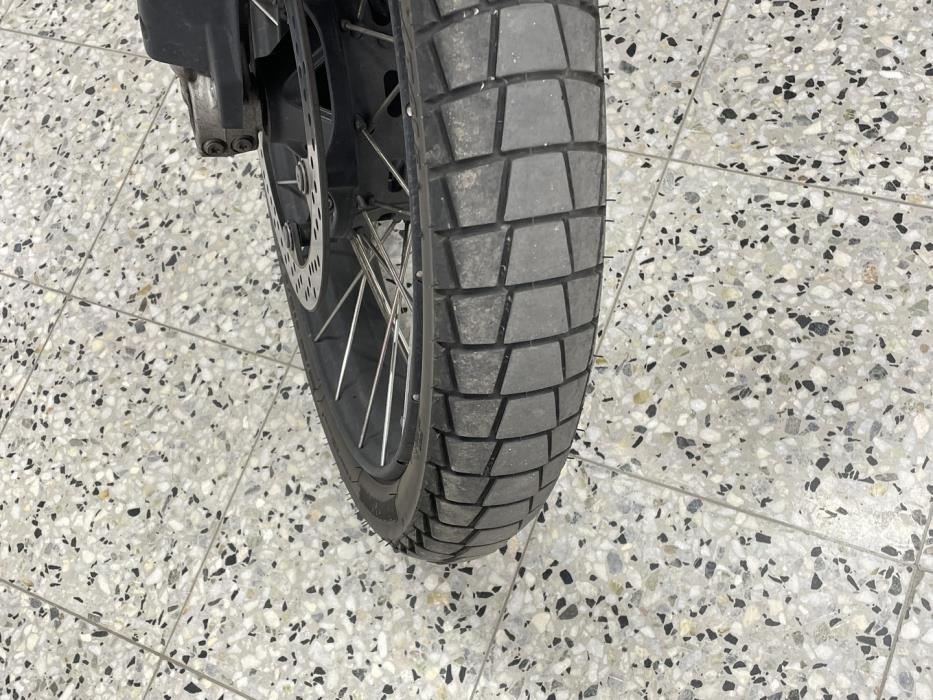 BMW F 2019