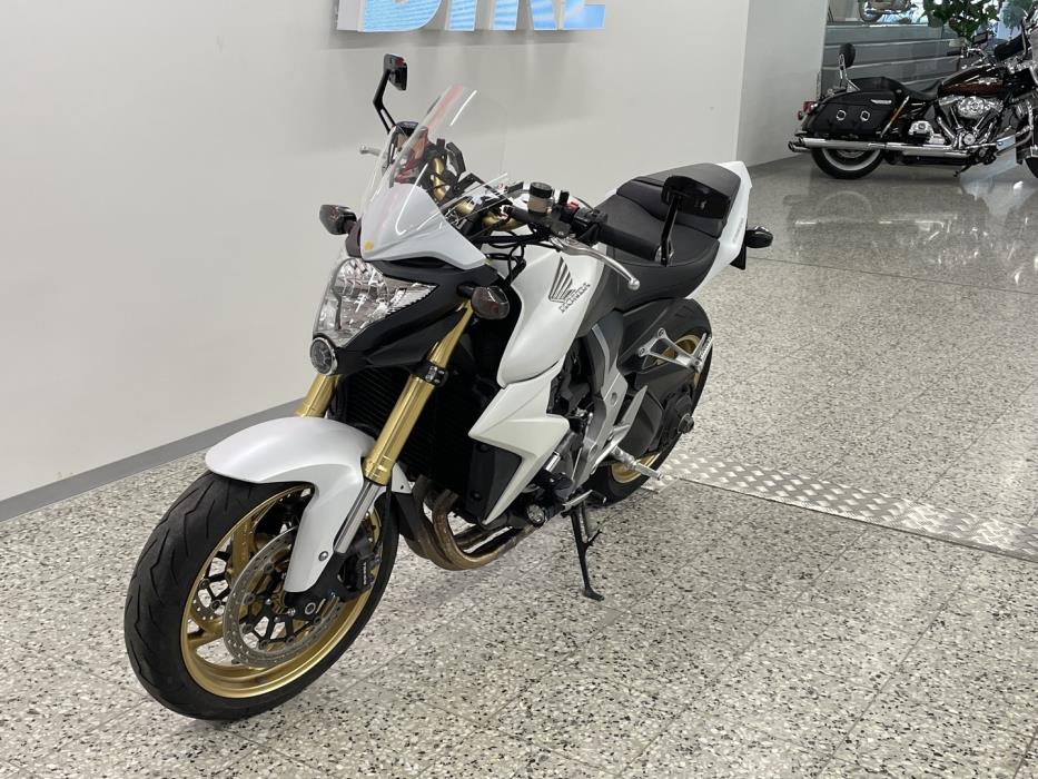 HONDA CB 2013