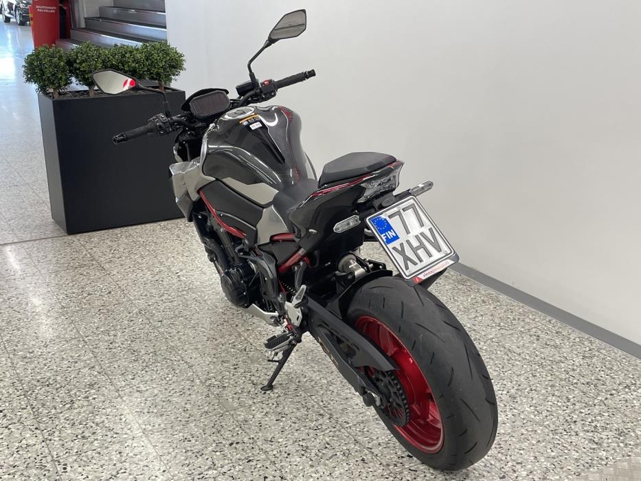 KAWASAKI Z 2023