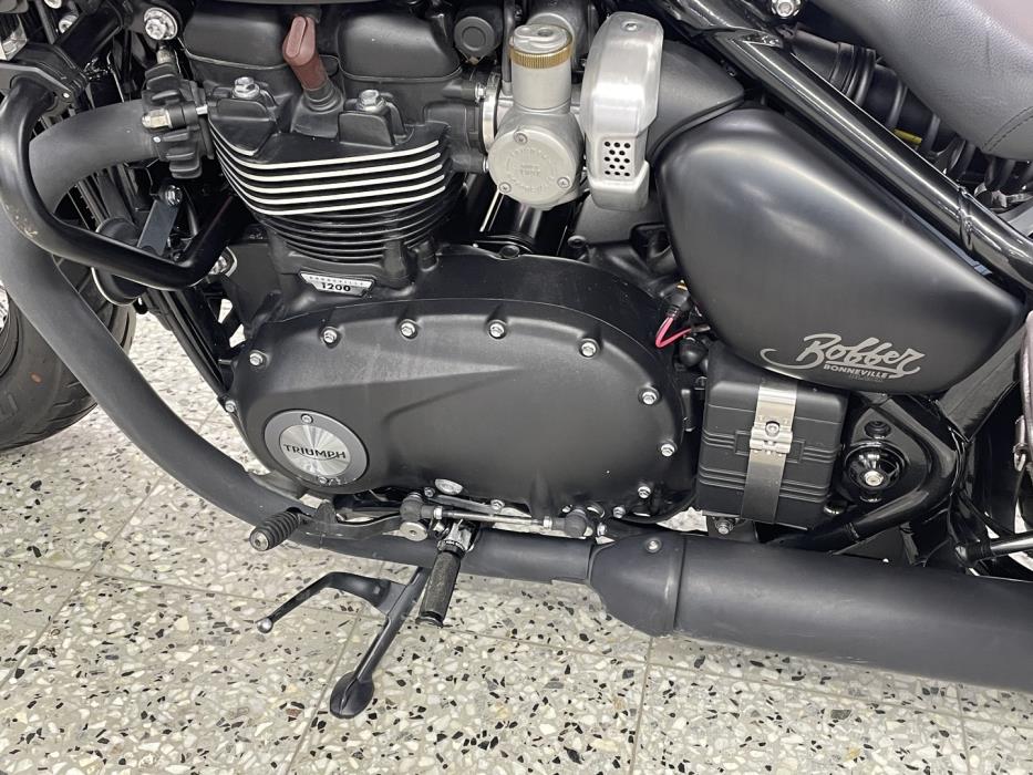 TRIUMPH BONNEVILLE 2019