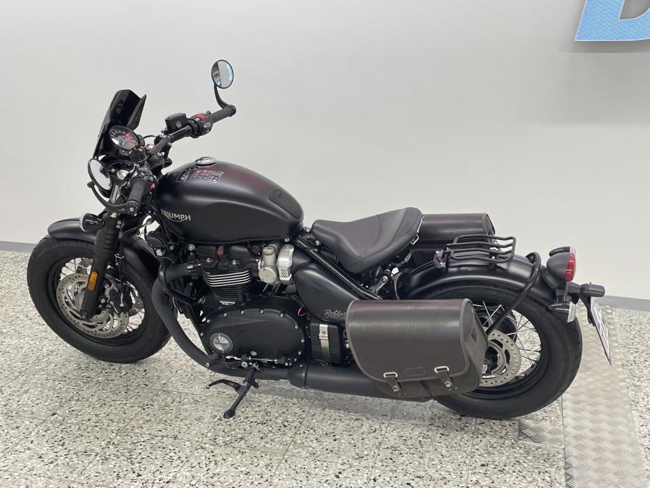 TRIUMPH BONNEVILLE 2019