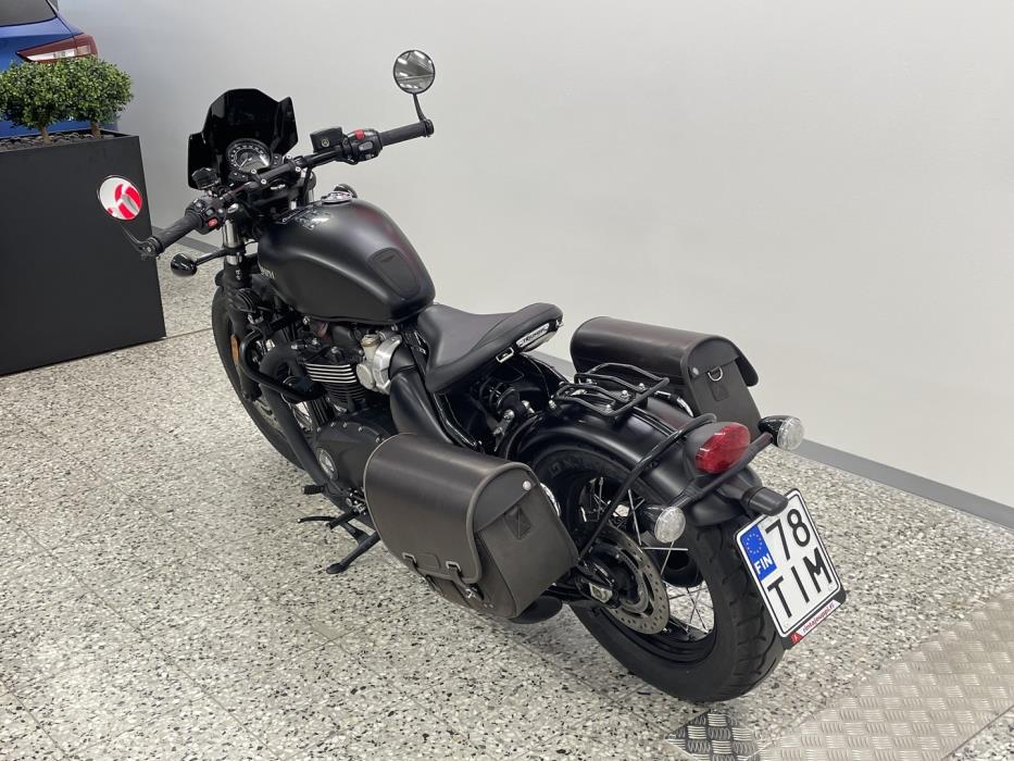 TRIUMPH BONNEVILLE 2019