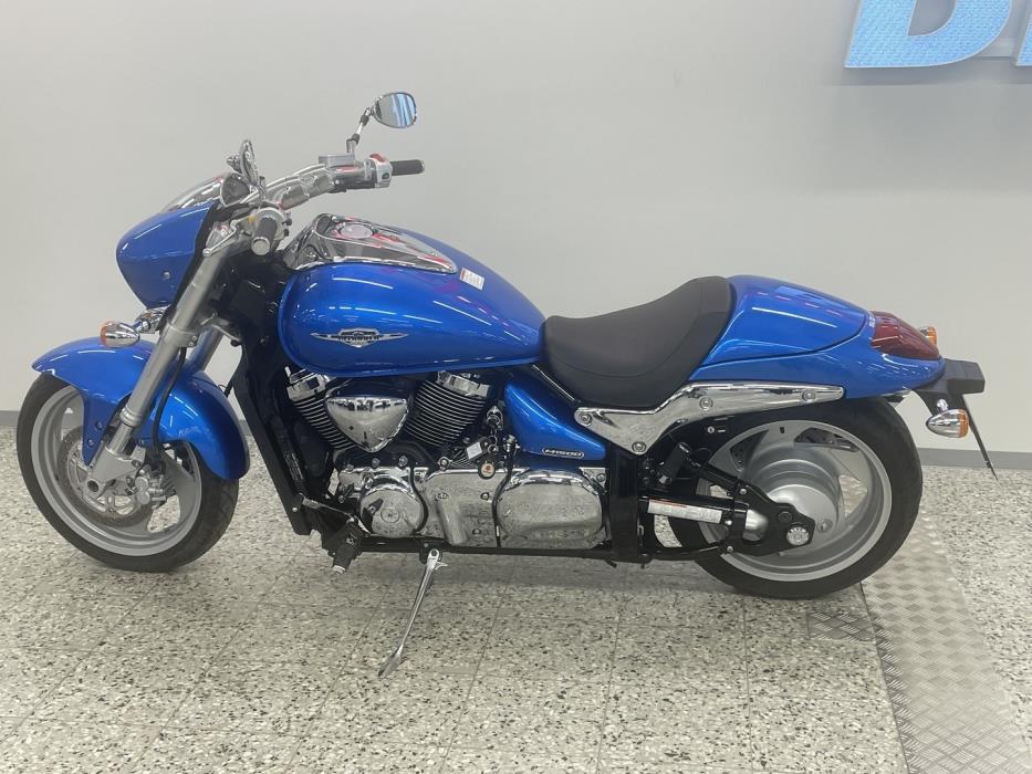 SUZUKI INTRUDER 2010