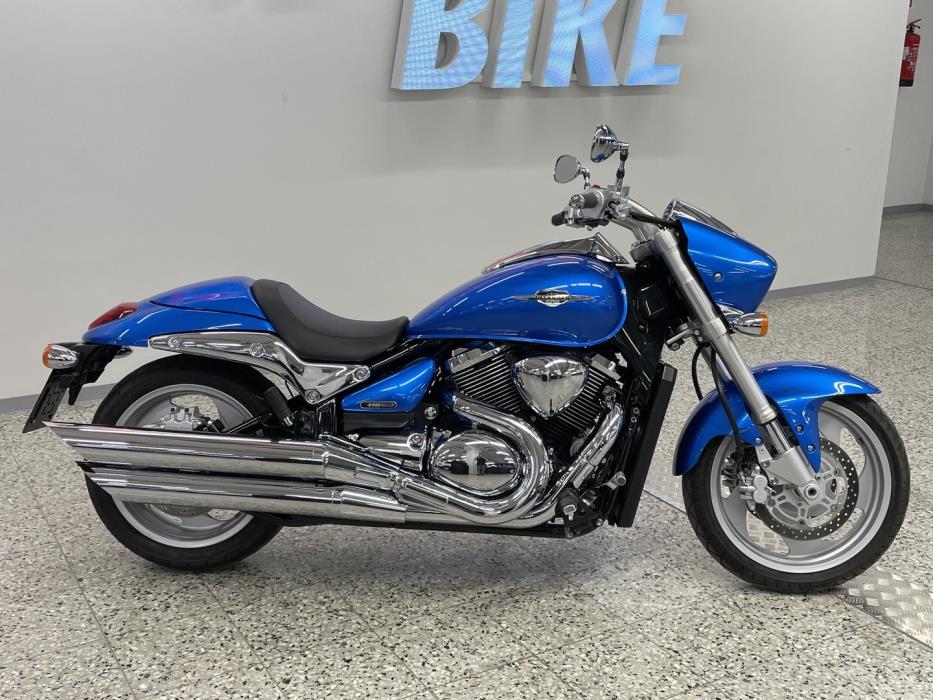 SUZUKI INTRUDER 2010