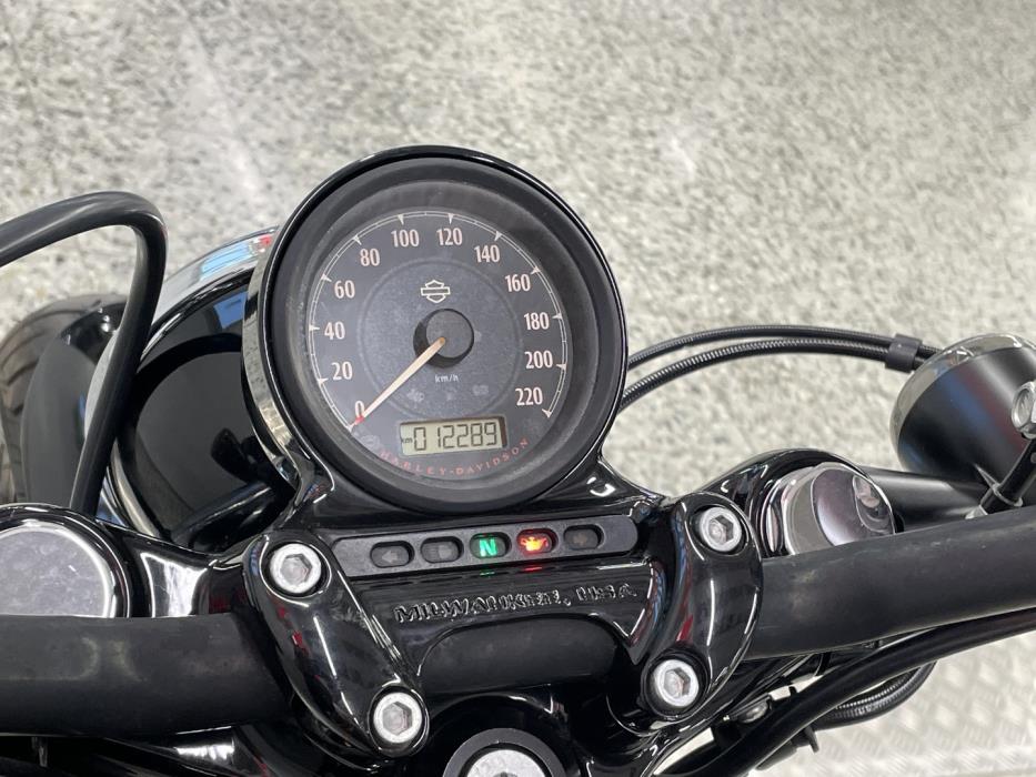 HARLEY-DAVIDSON SPORTSTER 2015