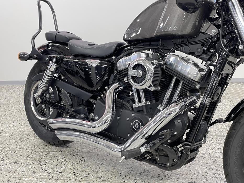 HARLEY-DAVIDSON SPORTSTER 2015