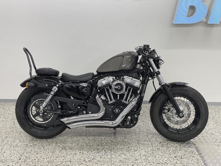 HARLEY-DAVIDSON SPORTSTER 2015