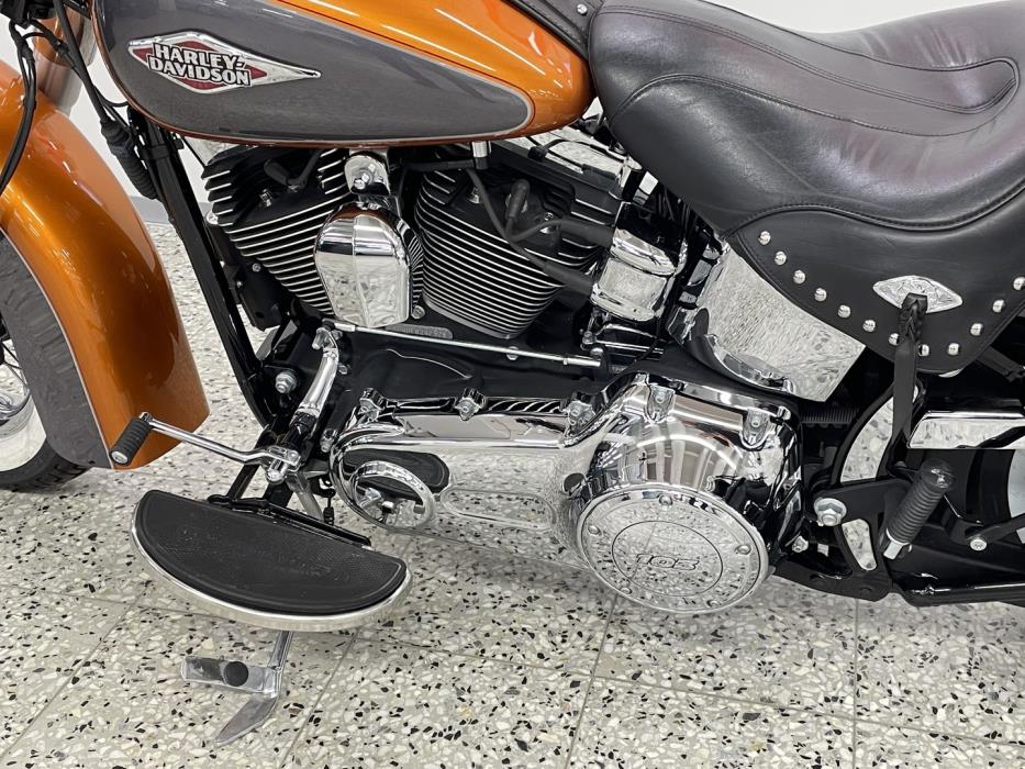 HARLEY-DAVIDSON SOFTAIL 2015