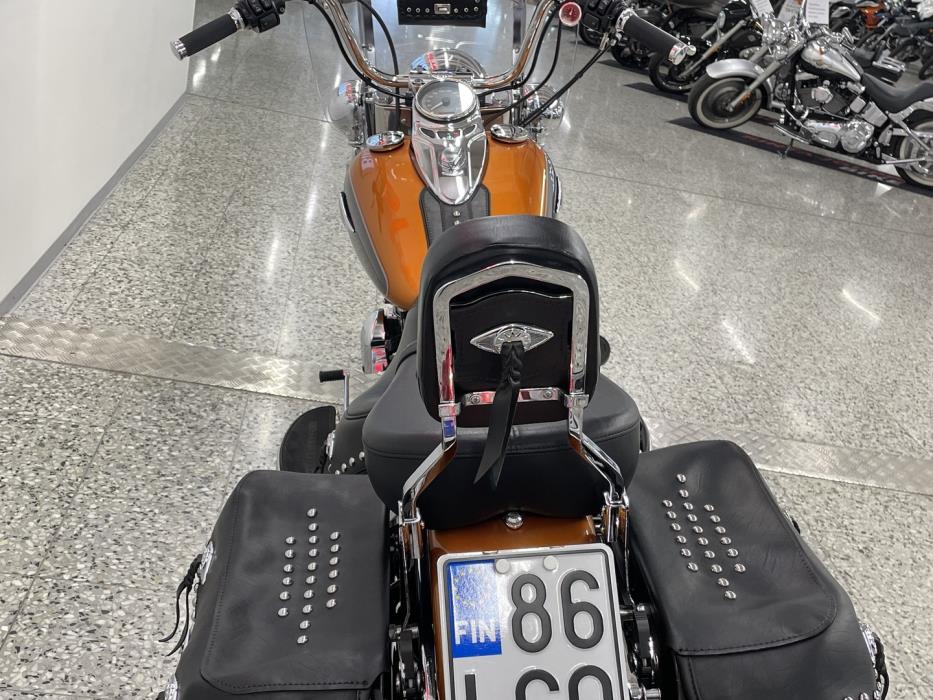 HARLEY-DAVIDSON SOFTAIL 2015