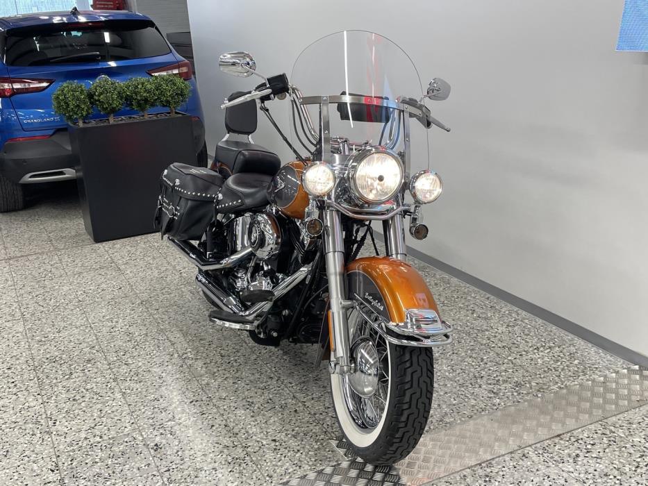 HARLEY-DAVIDSON SOFTAIL 2015