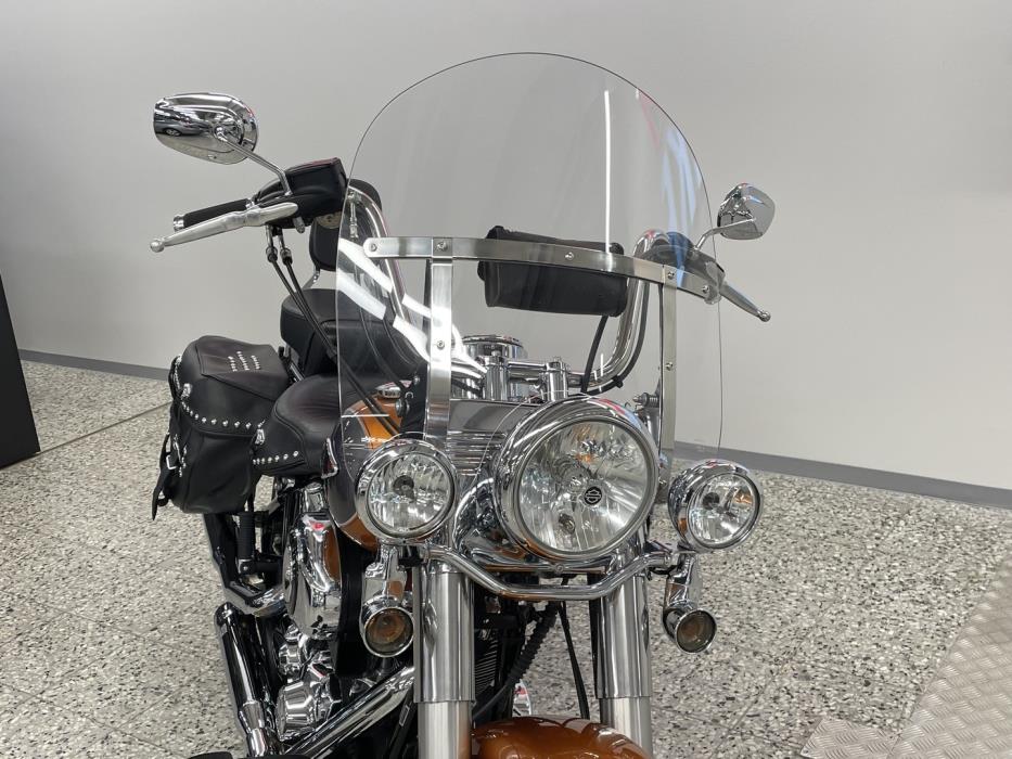 HARLEY-DAVIDSON SOFTAIL 2015