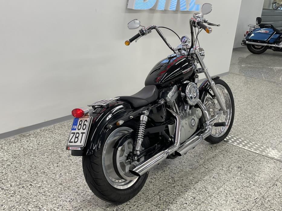 HARLEY-DAVIDSON SPORTSTER 2004