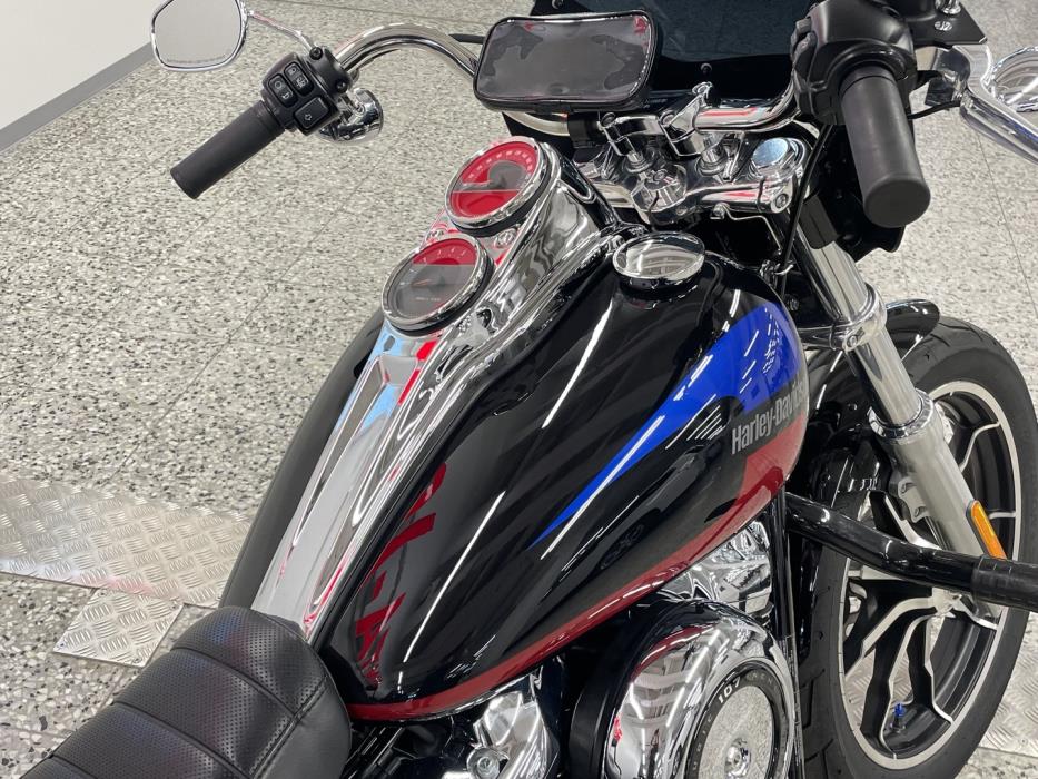 HARLEY-DAVIDSON SOFTAIL 2020