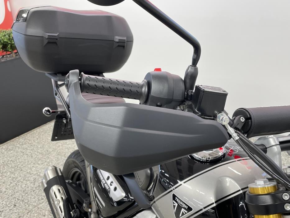 TRIUMPH SCRAMBLER 2025