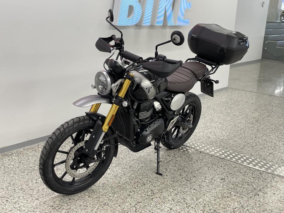 TRIUMPH SCRAMBLER 2025