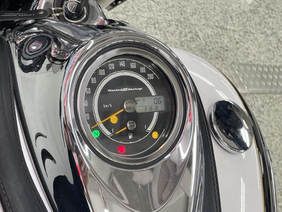 TRIUMPH ROCKET III 2011