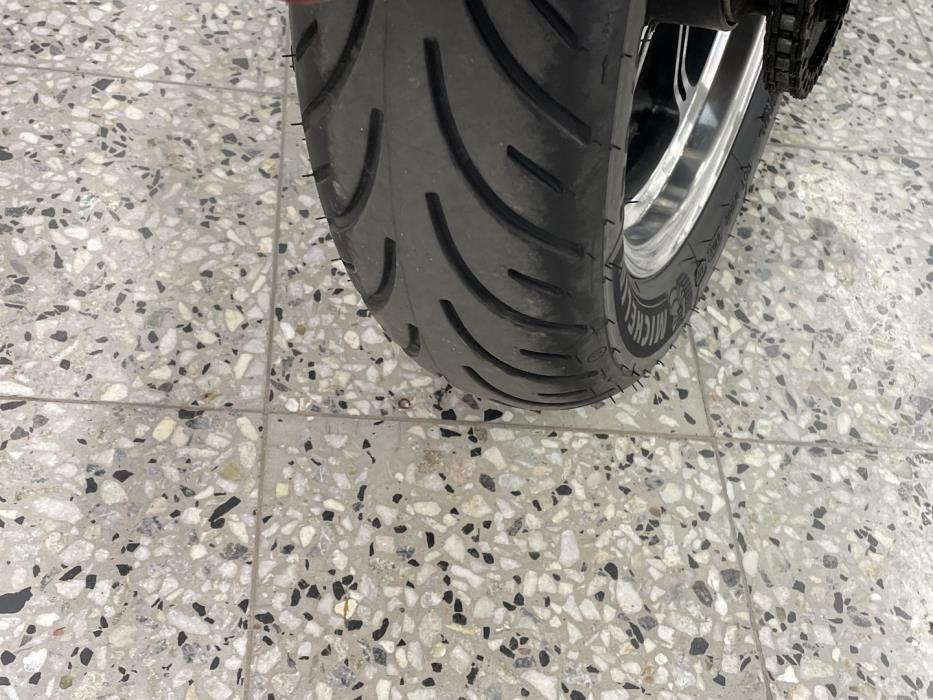 TRIUMPH Bonneville 2013