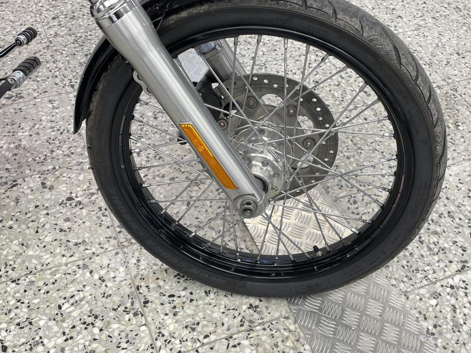 HARLEY-DAVIDSON DYNA 2011