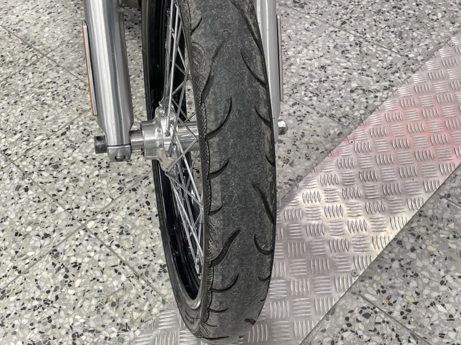 HARLEY-DAVIDSON DYNA 2011