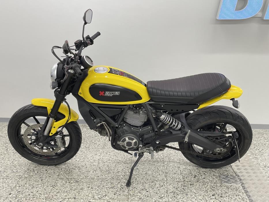 DUCATI SCRAMBLER 2016