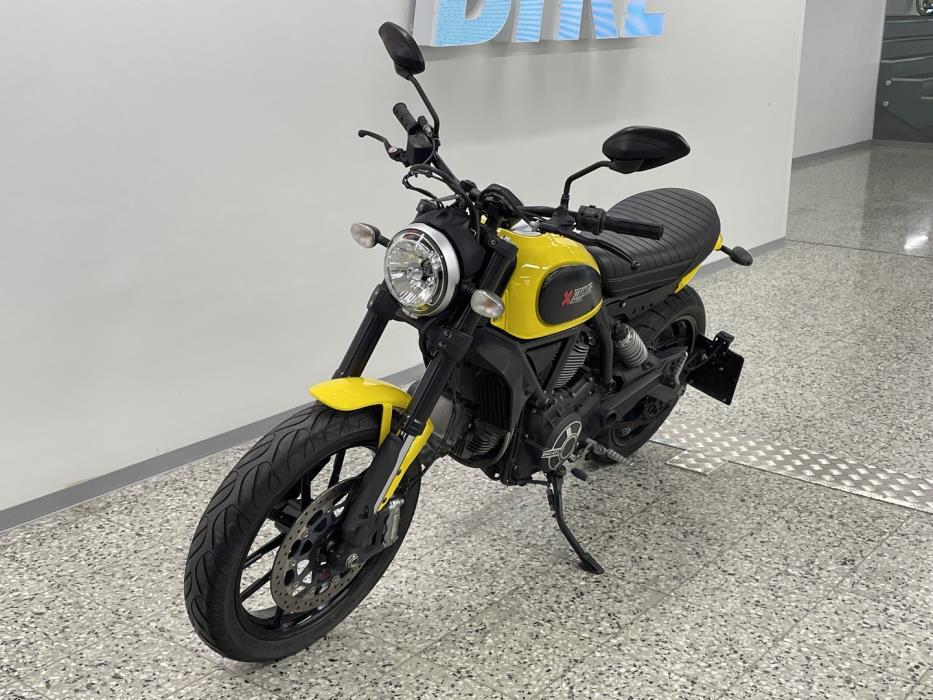DUCATI SCRAMBLER 2016