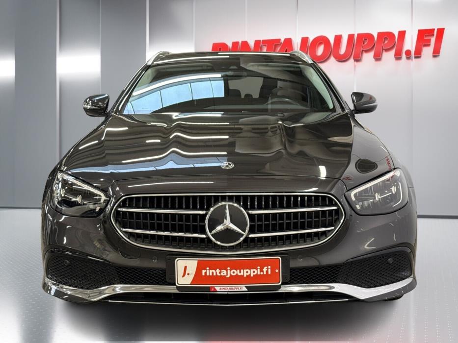 MERCEDES-BENZ E 2021