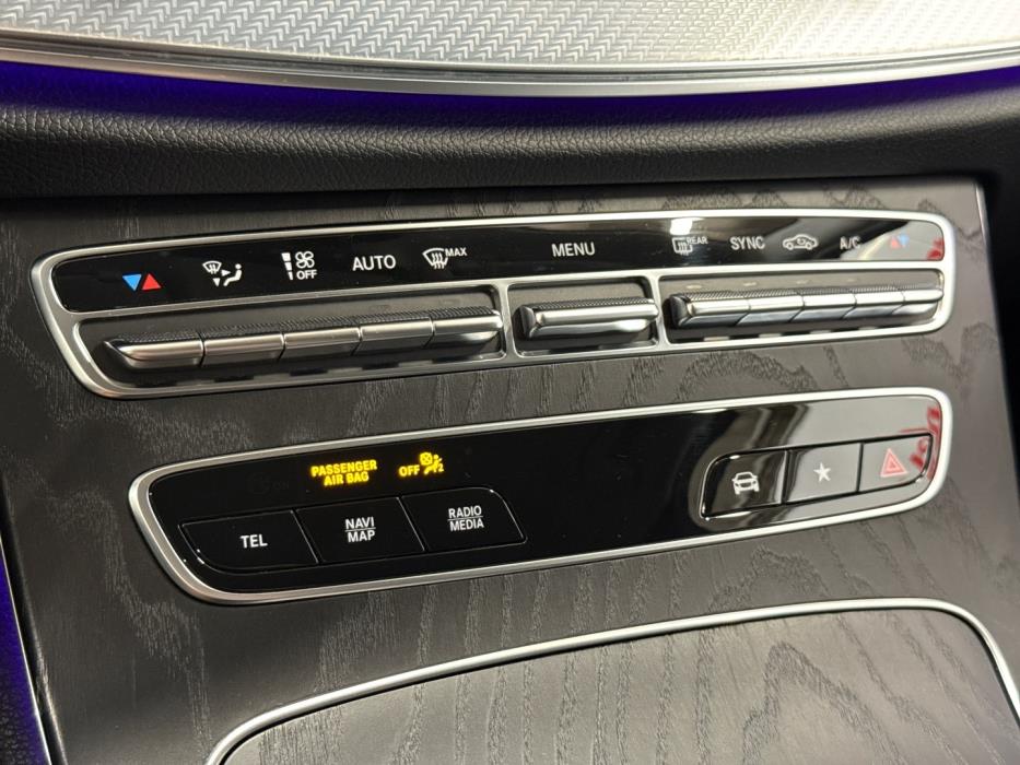 MERCEDES-BENZ E 2021