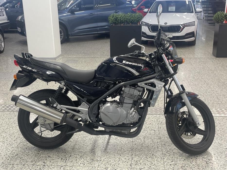 KAWASAKI ER-5 2005