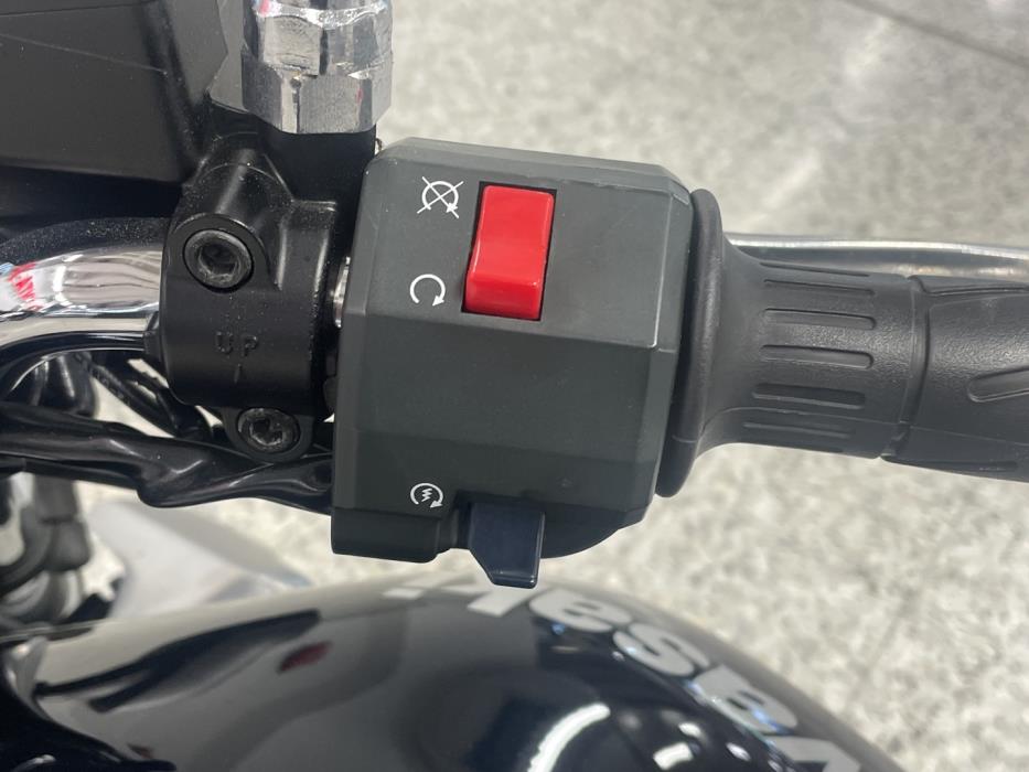 KAWASAKI ER-5 2005