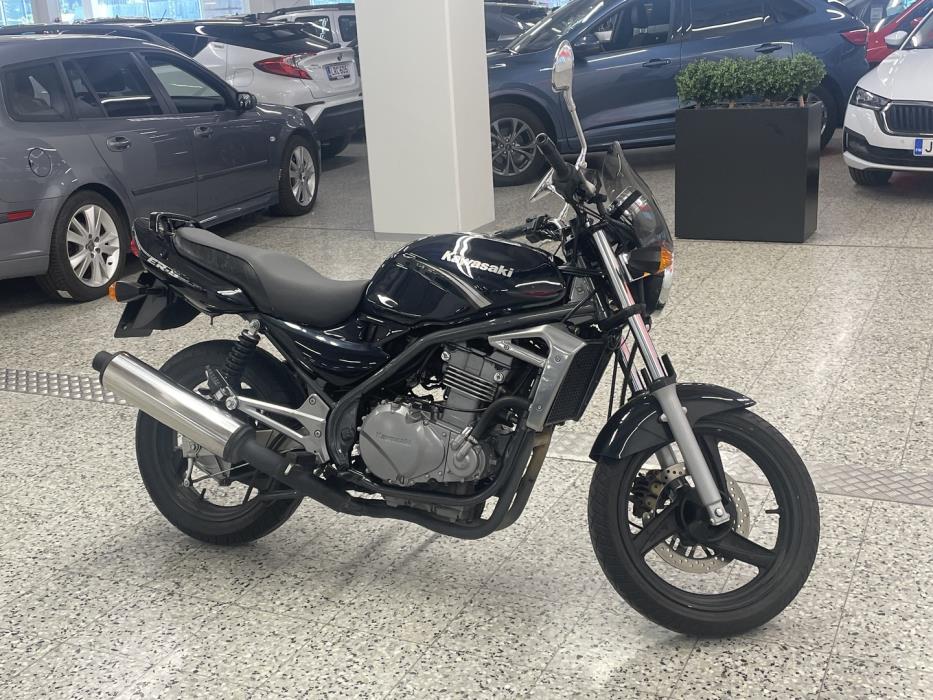 KAWASAKI ER-5 2005