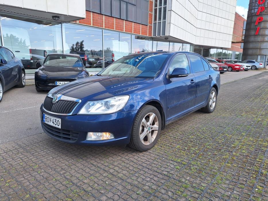 SKODA Octavia 2011