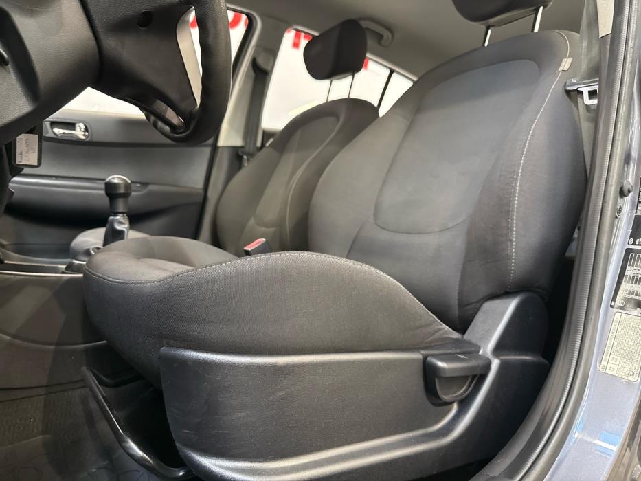 HYUNDAI i20 2011