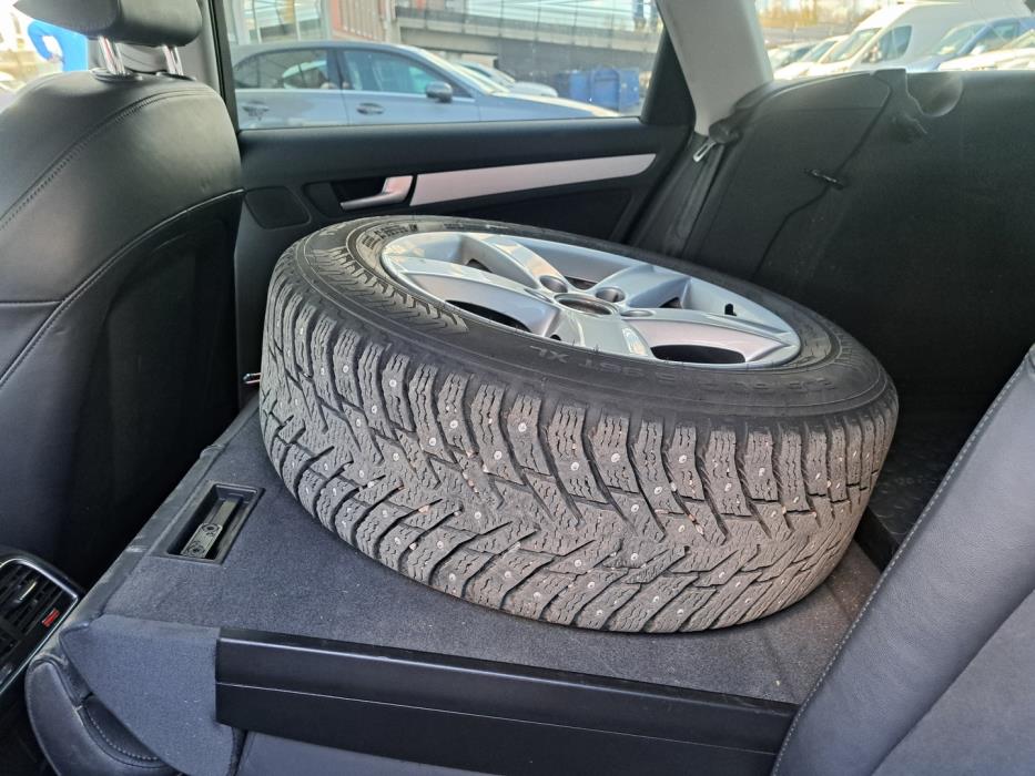 AUDI A4 2015