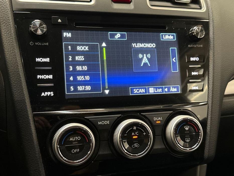 SUBARU Forester 2015