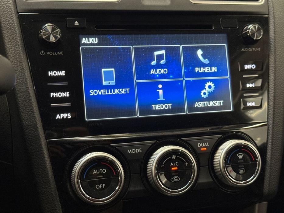 SUBARU Forester 2015