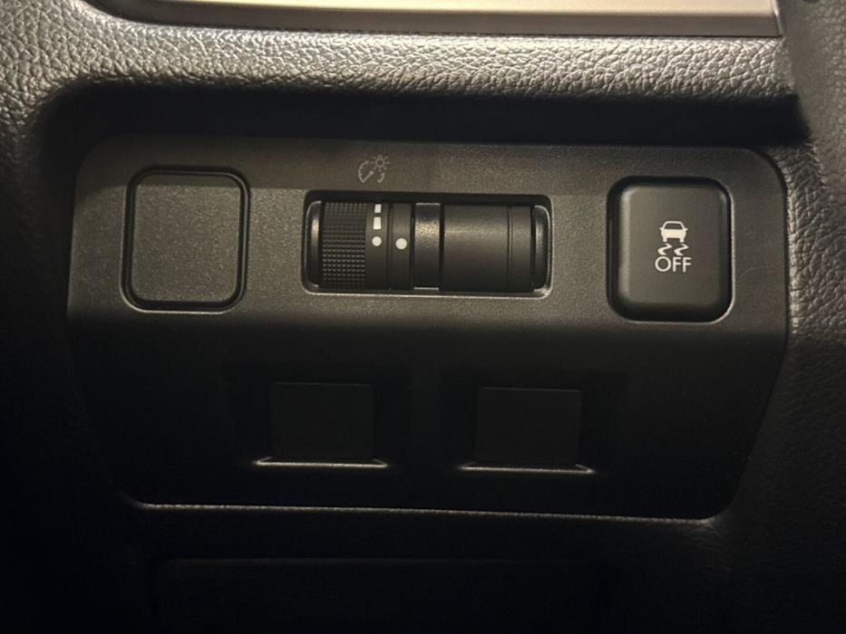 SUBARU Forester 2015
