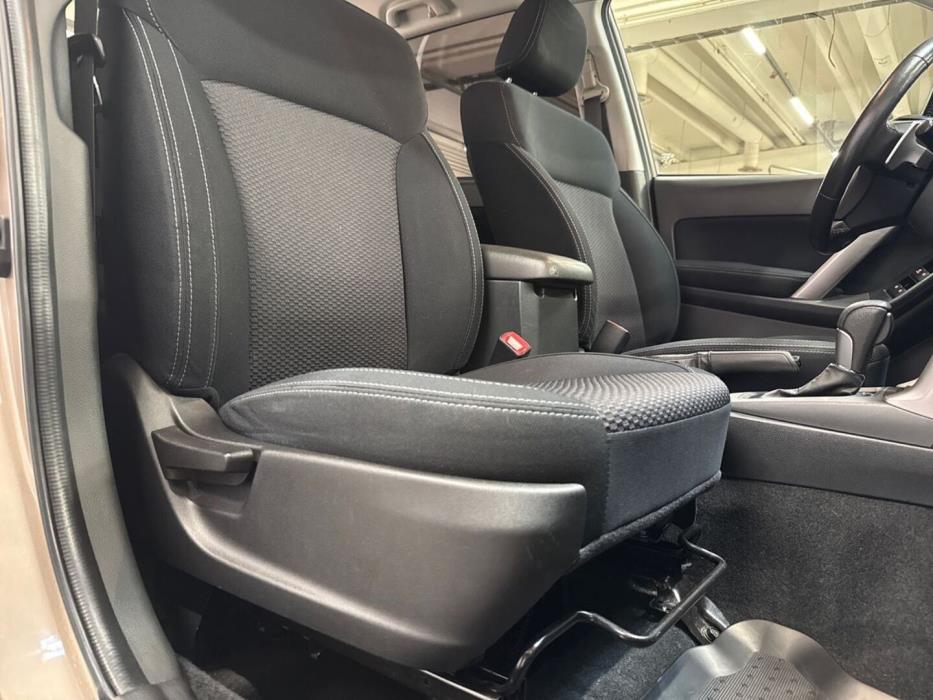 SUBARU Forester 2015