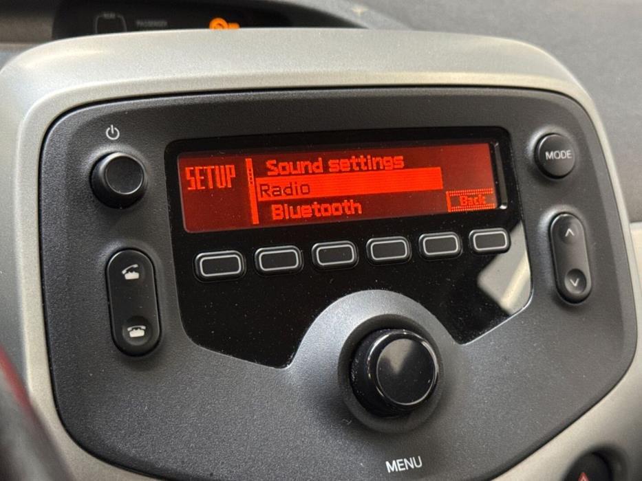 TOYOTA AYGO 2017