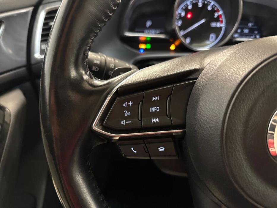 MAZDA Mazda3 2017