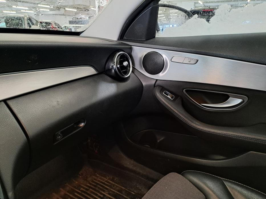 MERCEDES-BENZ C 2018
