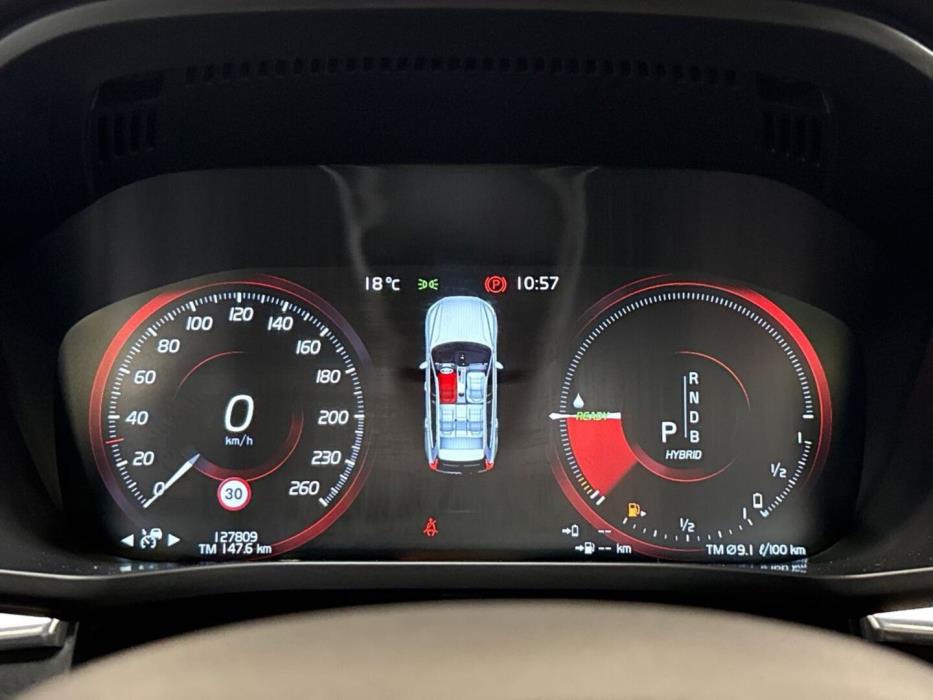 VOLVO XC60 2019