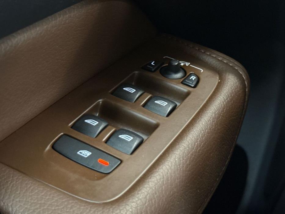 VOLVO XC60 2019