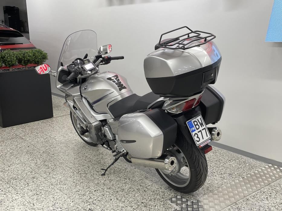 YAMAHA FJR 2009